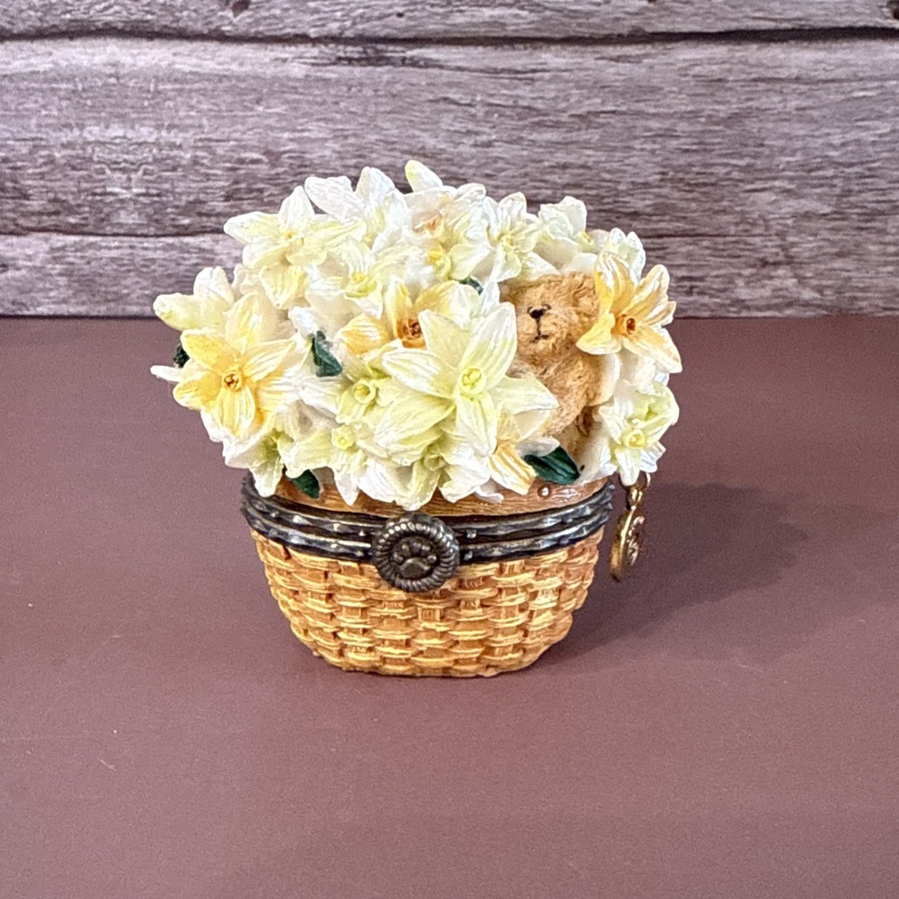 Boyd's Beary Blossoms Treasure Box Flower December Birthday No Box